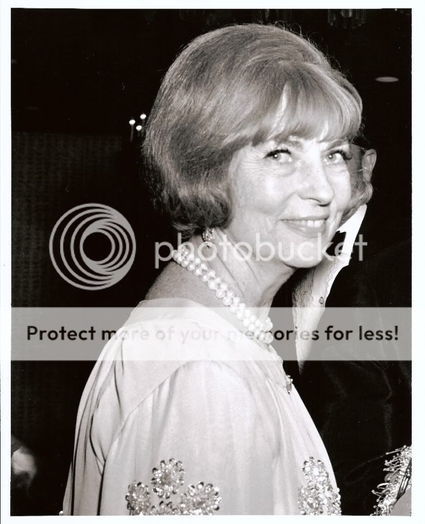 Agnes Moorehead as Muriel. Look...